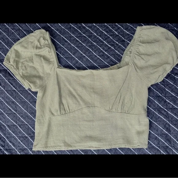 L.A. Hearts / Green Crop Top - Picture 1 of 3